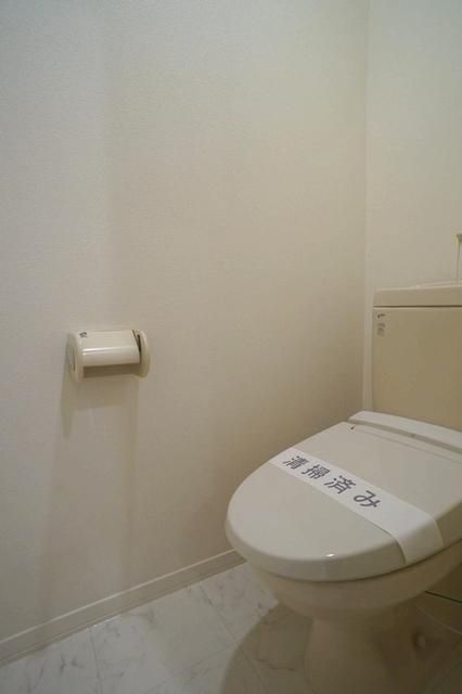 トイレ　トイレもきれいです