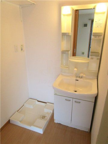 洗面設備　広い洗面スペース