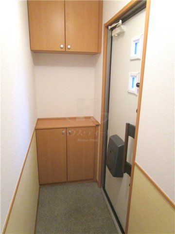 玄関　収納もある玄関です