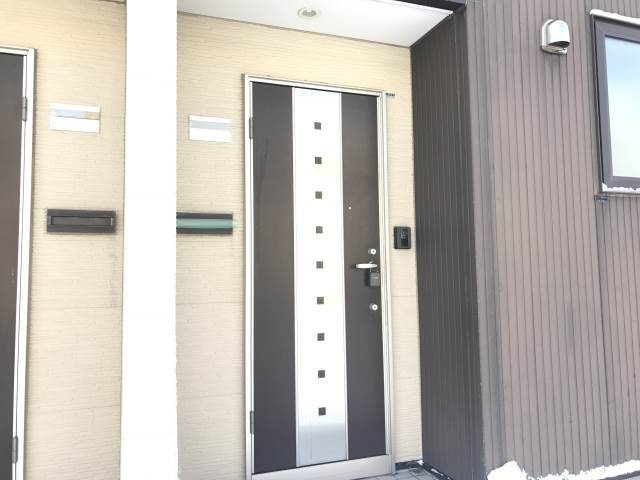 エントランス　建物入り口♪