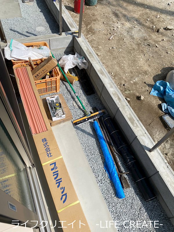 バルコニー　写真は106号室