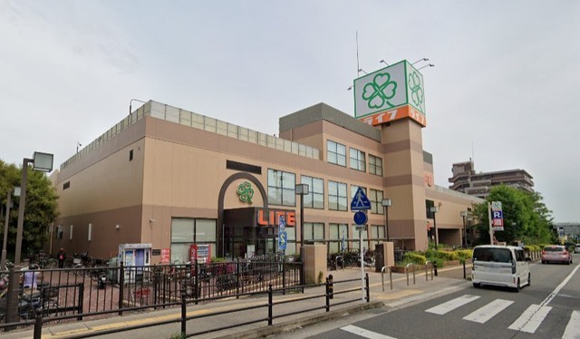 スーパー　ライフ　箕面店（スーパー）まで703m