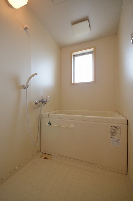 バス・シャワールーム　別号室の写真です