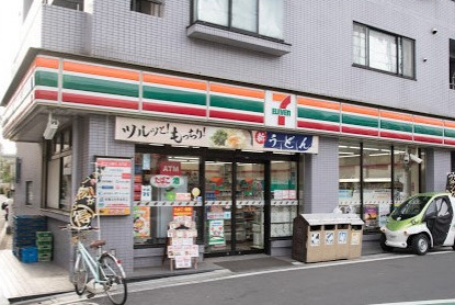 コンビニ　セブンイレブン 大井店（コンビニ）まで405m