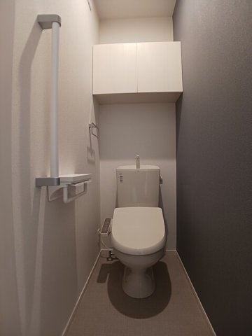 トイレ　コンパクトで使いやすいトイレです