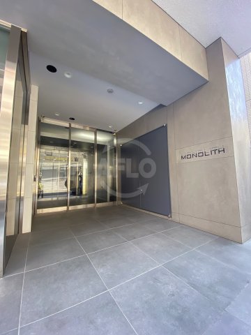 エントランス　ＭＯＮＯＬＩＴＨ　エントランス