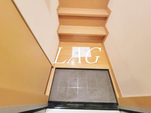 玄関　玄関です。