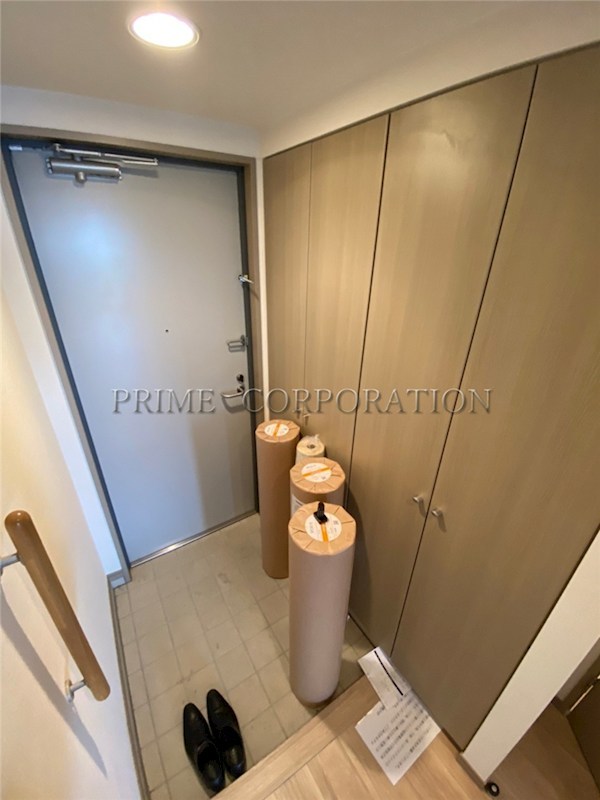 玄関　※参考写真※