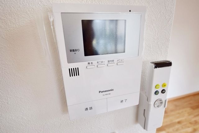 セキュリティ　★安心のモニタ付きインターホン完備★