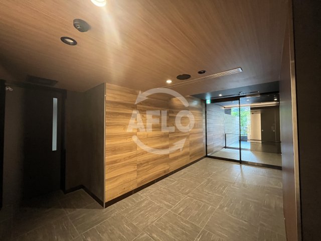 ロビー　ザ・パークハビオ塚本　ロビー