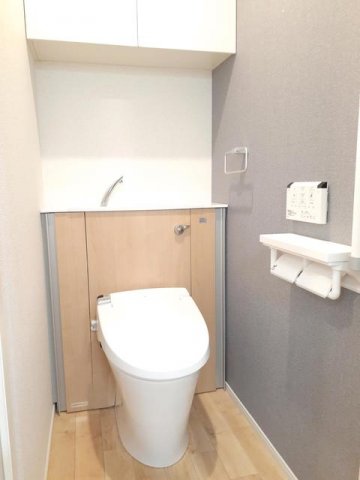 トイレ　清潔感のあるトイレです