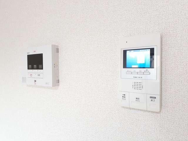 セキュリティ　モニター付きインターホンです