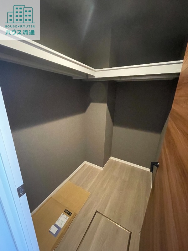 収納　※別号室の写真になります。