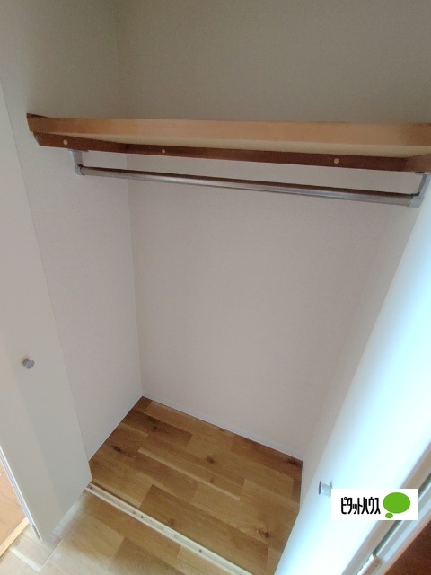 収納　同物件別部屋