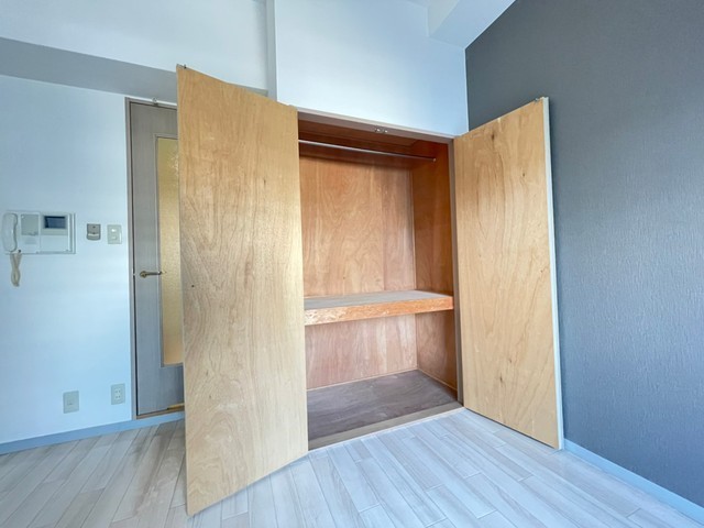 収納　※別号室の写真です