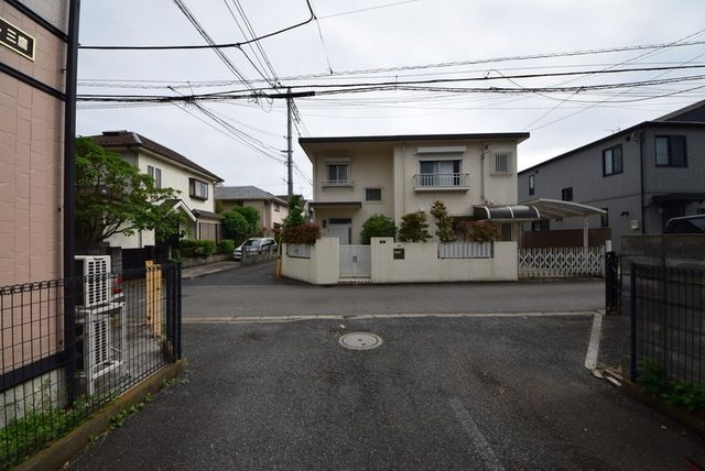 その他　物件周辺（その他）まで504m