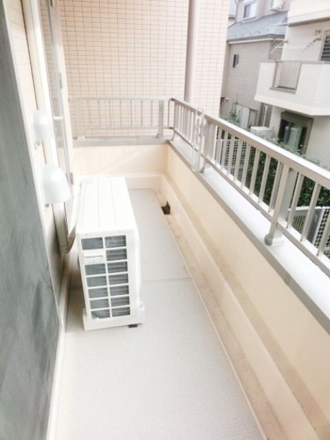 バルコニー　バルコニー