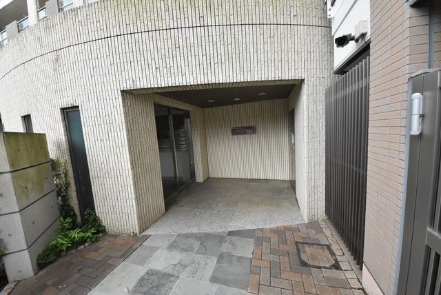 エントランス　外観＆共用設備