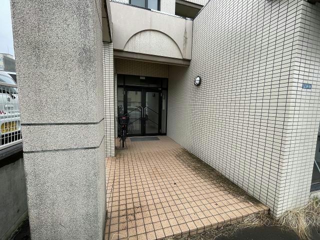 エントランス　エントランス部分