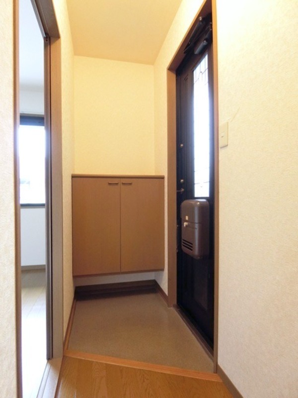 玄関　図面と現状に相違がある場合には現状を優先