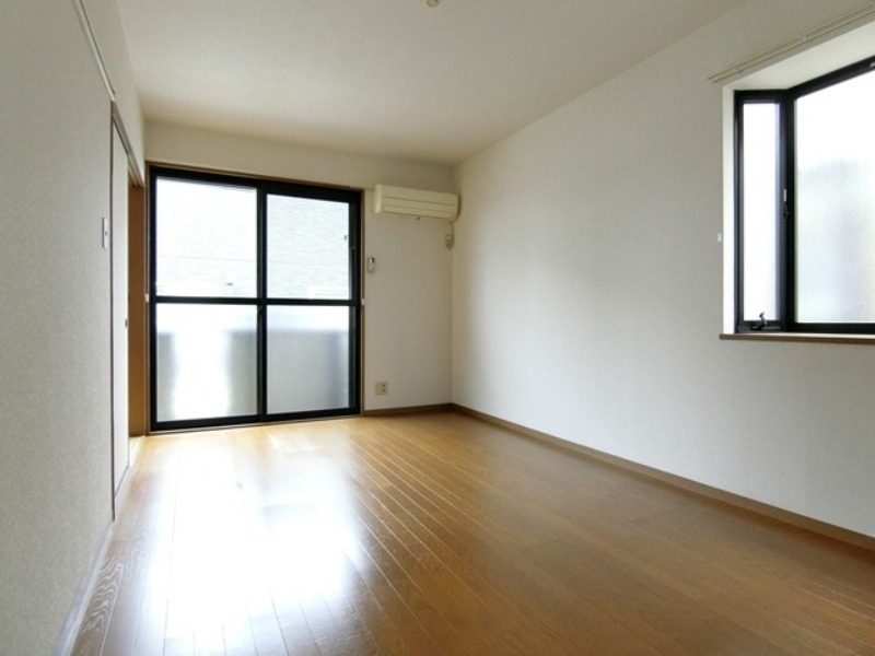 居室・リビング　図面と現状に相違がある場合には現状を優先