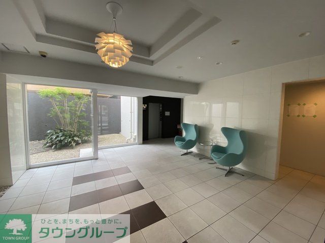 エントランス　エントランス