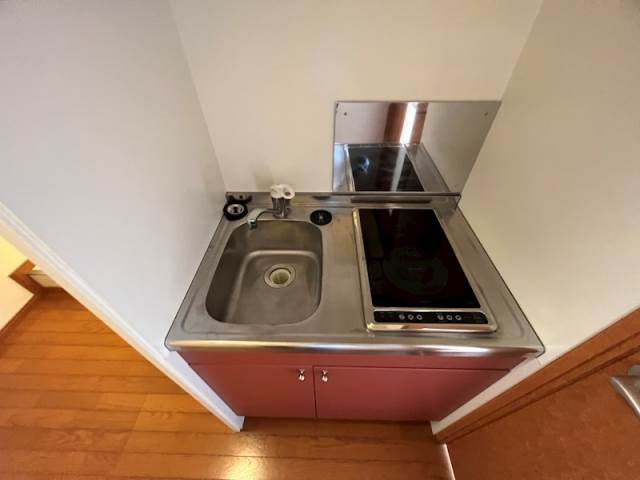 キッチン　別号室。写真は現状を優先します。