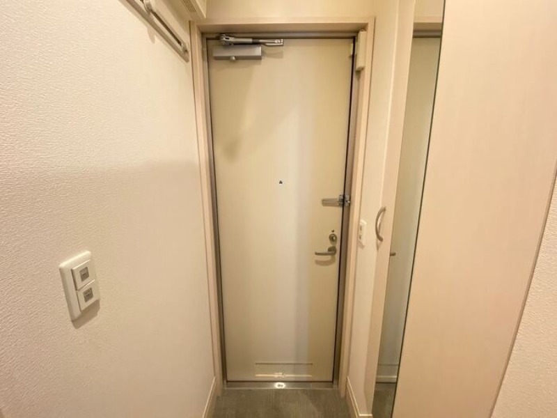 玄関　図面と現状に相違がある場合には現状を優先