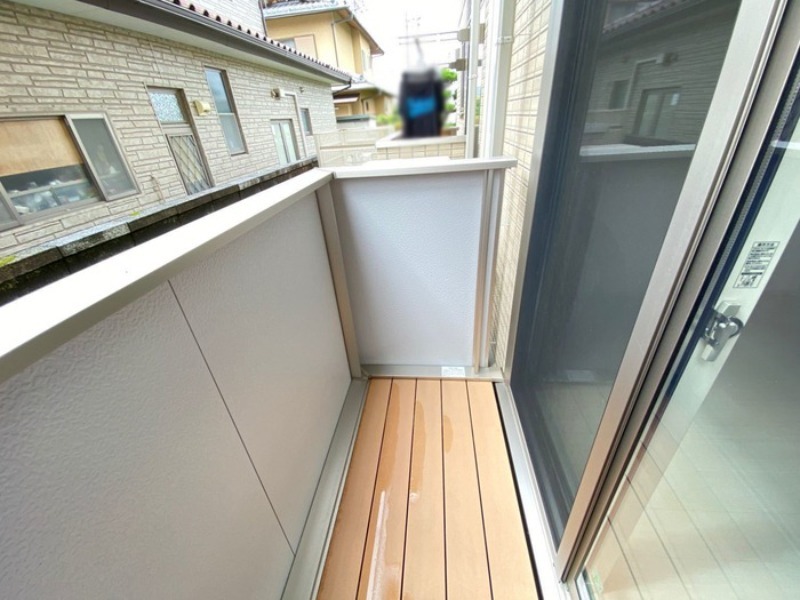 バルコニー　図面と現状に相違がある場合には現状を優先