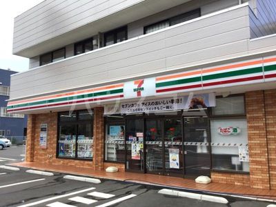 コンビニ　セブン-イレブン 沼津港店（コンビニ）まで650m