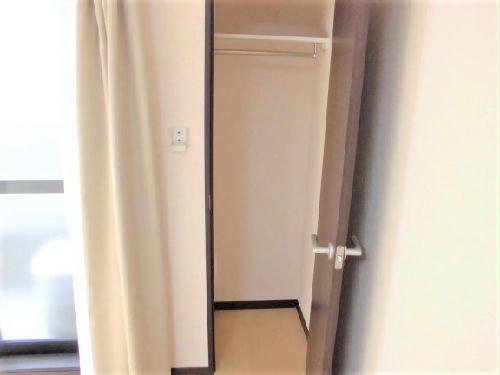 収納　同タイプ代表写真となり設備仕様は一部異なる場合があります。