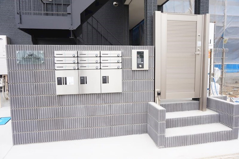 エントランス　オートロック付