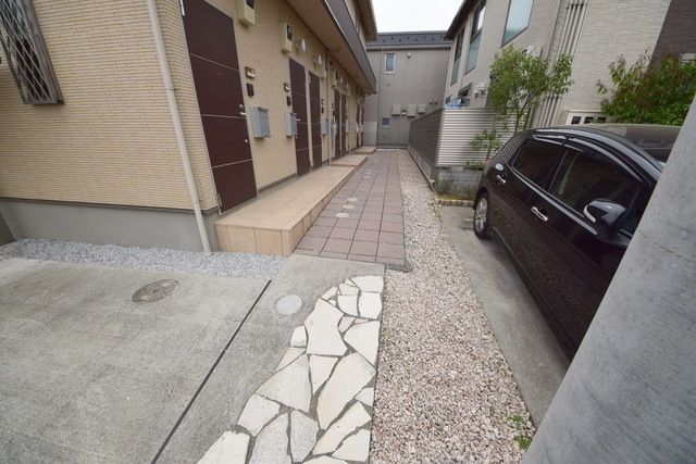 エントランス　★共用エントランススペースです★