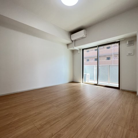 居室・リビング　同仕様タイプです