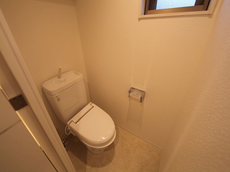 トイレ　暖房便座付トイレ