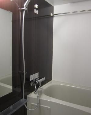 バス・シャワールーム　浴室