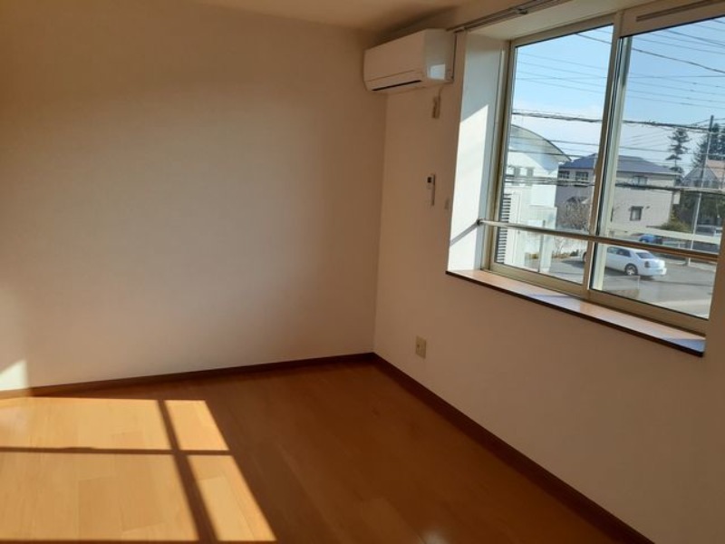 居室・リビング　図面と現状に相違がある場合には現状を優先