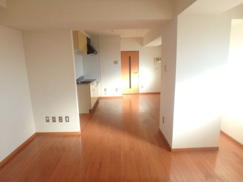 居室・リビング　図面と現状に相違がある場合には現状を優先