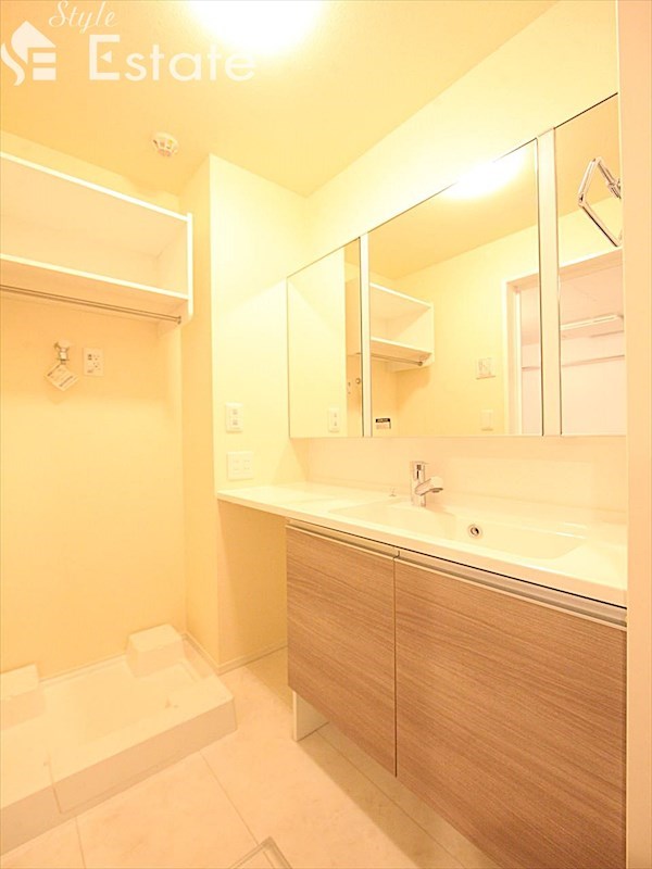 洗面設備　洗面所