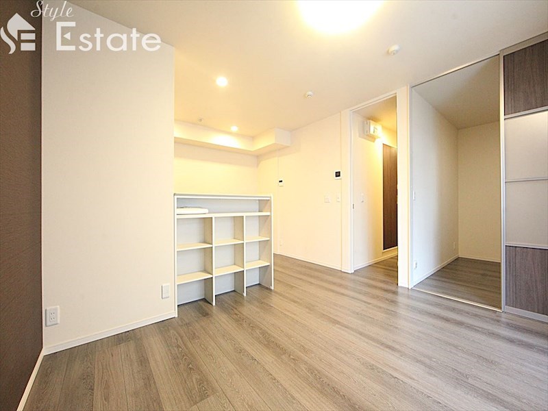 居室・リビング　内装