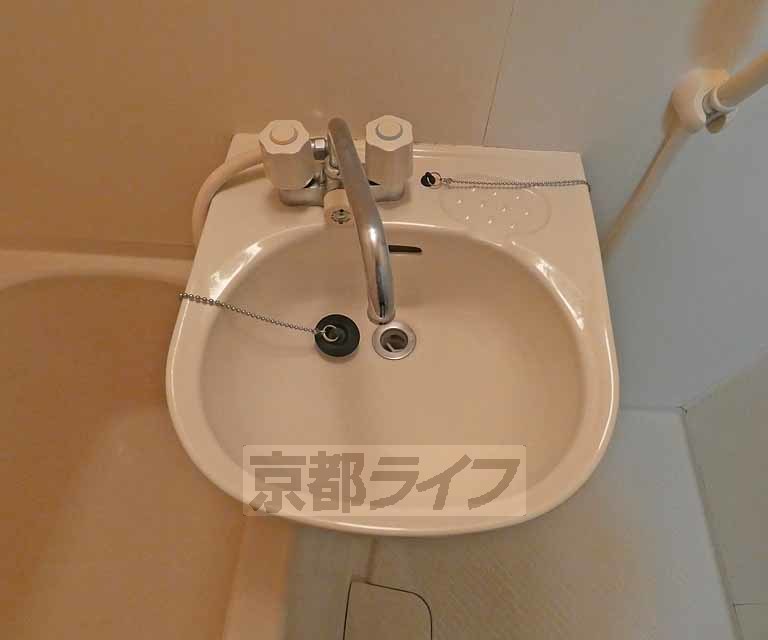 洗面設備　洗面台です。