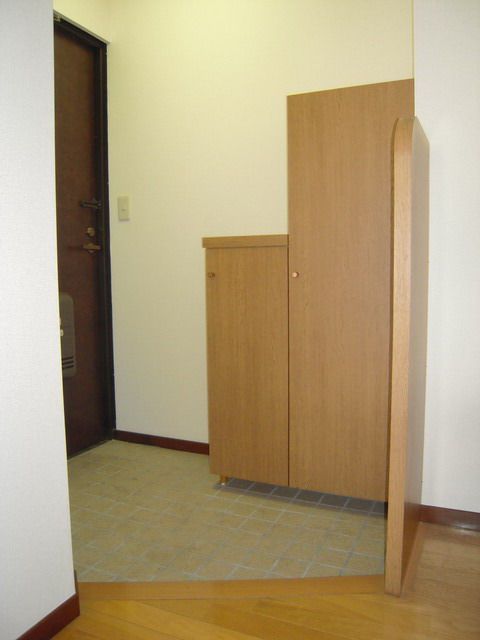 玄関　靴箱付の玄関