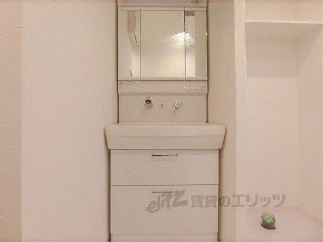 洗面設備　独立洗面台