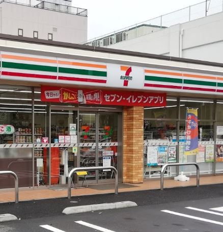 コンビニ　セブン－イレブン大田区大森南３丁目店（コンビニ）まで349m