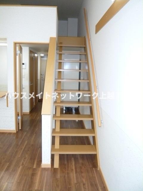 その他　ロフトへの階段