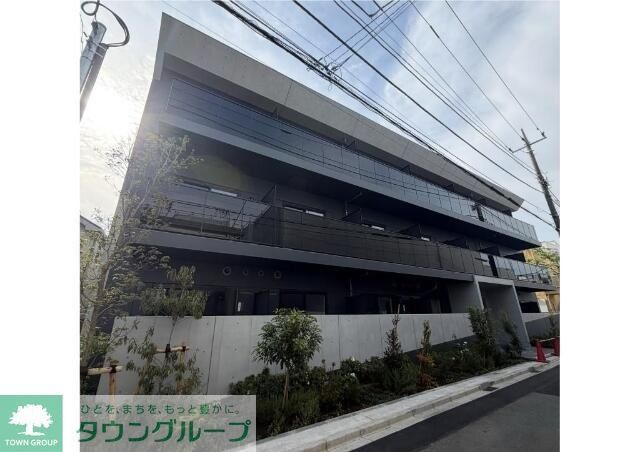 エントランス　タウンハウジング仙川店まで♪