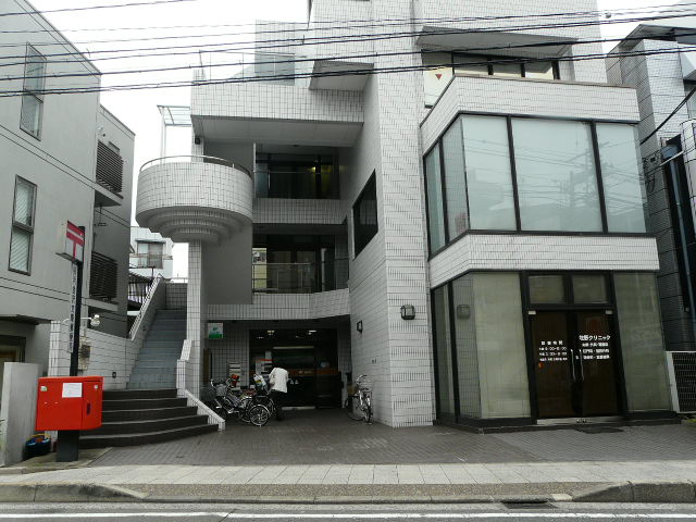 郵便局　横浜金沢文庫郵便局（郵便局）まで256m
