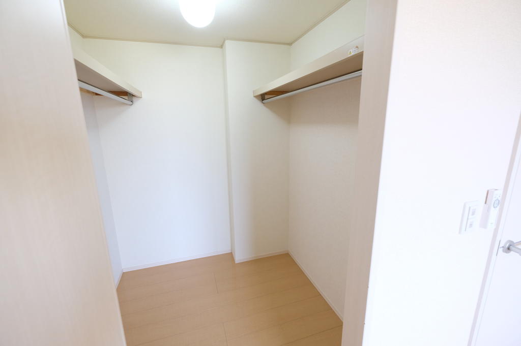 収納　写真は別室です