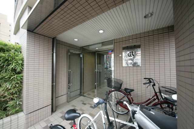 エントランス　外観