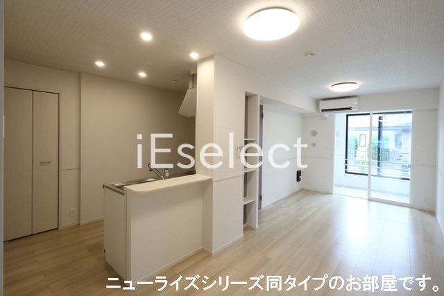 居室・リビング　同タイプのイメージ写真です